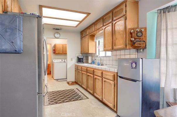 Interior, Kitchen, Tile Countertops, Washer