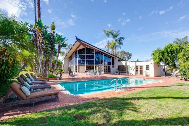 Backyard, Exterior, Pool