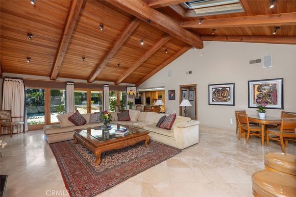 Dining room, Interior, Living room, Recessed Lighting, Wooden Beams, Wooden Ceilings