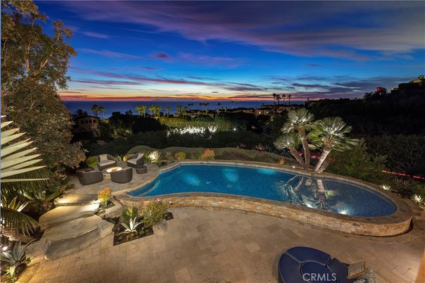 Exterior, Pool, Water
