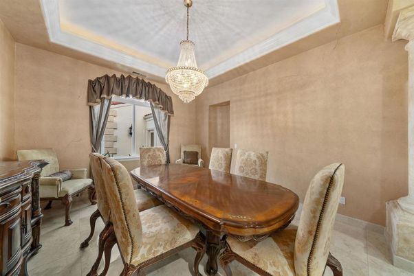 Chandelier, Dining room, Interior