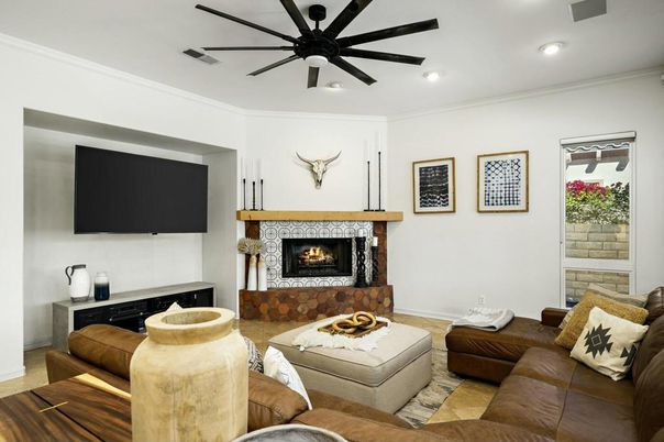 Fireplace, Interior, Living room, Recessed Lighting