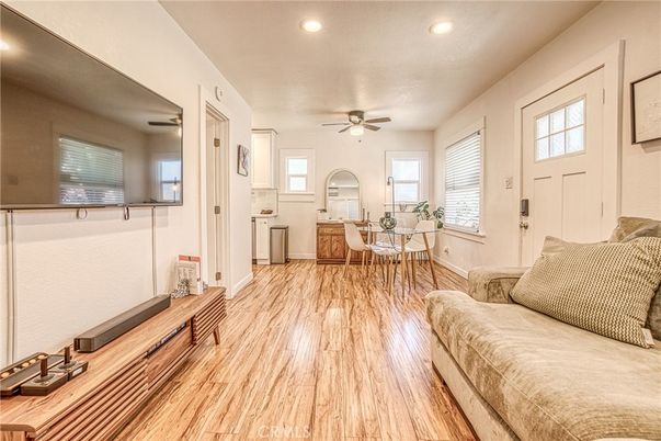 Dining room, Interior, Kitchen, Recessed Lighting, Wood Texture Flooring