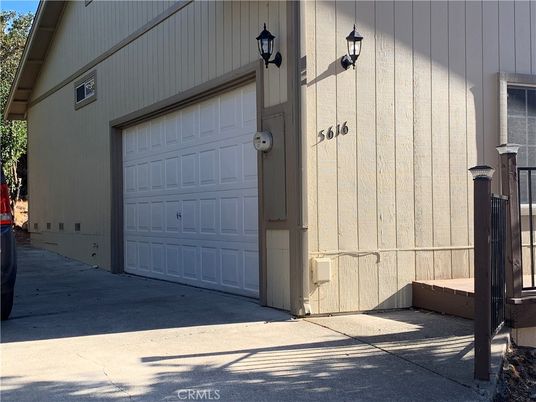 Detached Garage, Exterior