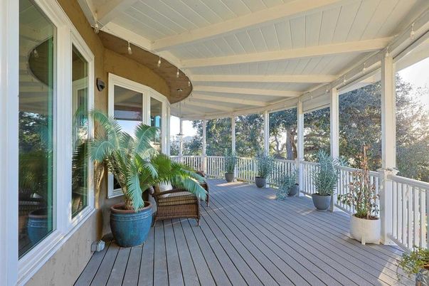 Exterior, Sun Room