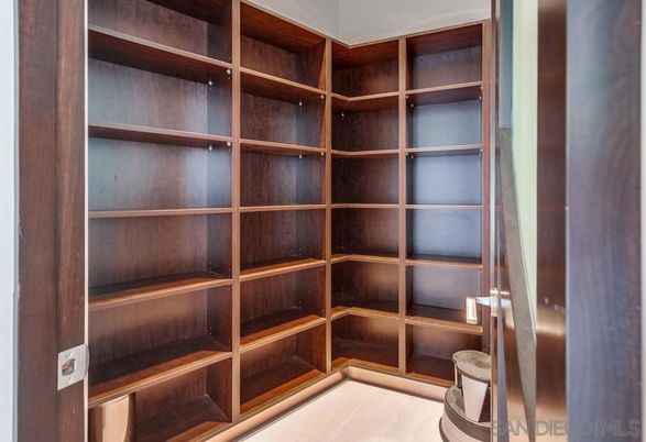 Interior, Wine Storage