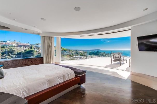 Bedroom, Interior, Recessed Lighting, Water, Wood Texture Flooring