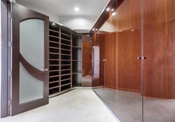 Interior, Recessed Lighting, Walk-in Closets