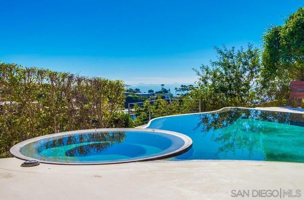 Exterior, Pool, Water