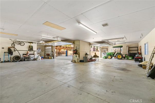 Fitness Equipment, Garage, Interior