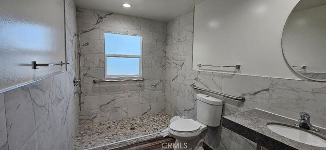 Bathroom, Interior, Marble Walls, Recessed Lighting