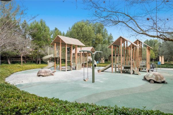 Backyard, Exterior, Playground