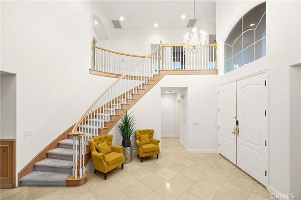 Chandelier, Interior, Recessed Lighting
