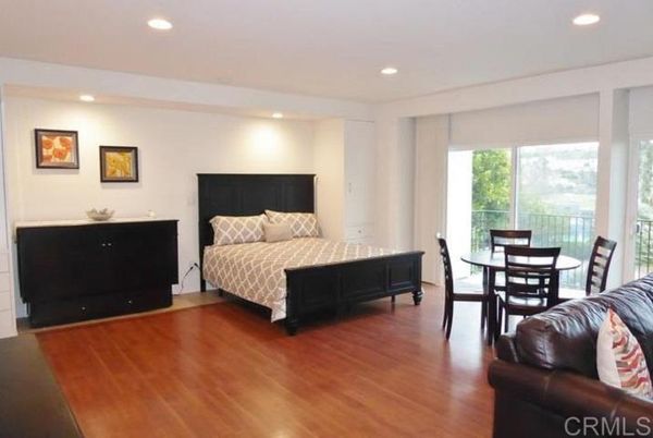 Bedroom, Dining room, Interior, Recessed Lighting, Wood Texture Flooring
