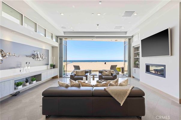 Fireplace, Interior, Living room, Recessed Lighting, Water