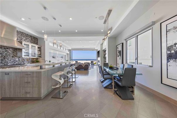 Dining room, Interior, Kitchen, Living room, Pendant Lights, Recessed Lighting, Stainless Steel Appliances