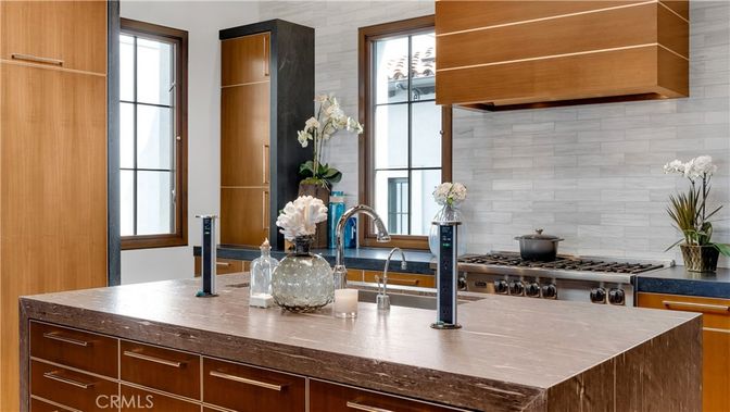 Interior, Kitchen, Stainless Steel Appliances