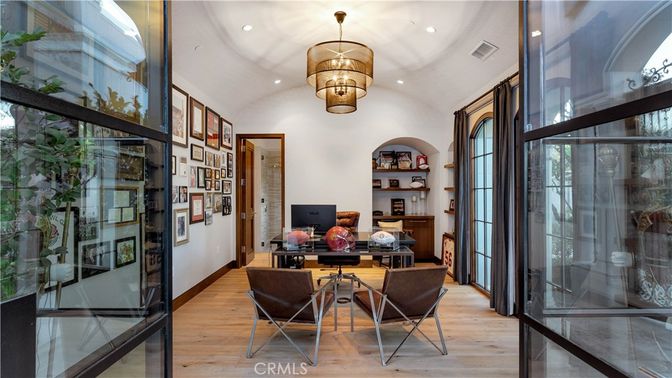 Chandelier, Home Office, Interior, Recessed Lighting, Wood Texture Flooring