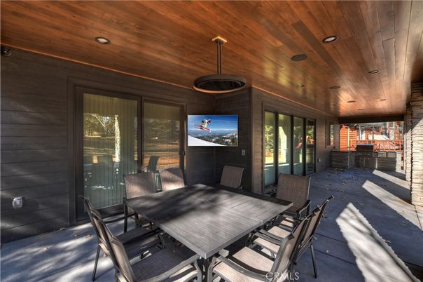 Exterior, Wooden Ceilings
