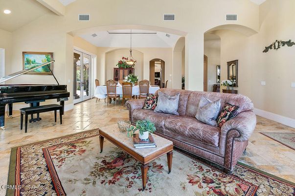 Dining room, Interior, Living room, Pendant Lights, Piano, Recessed Lighting