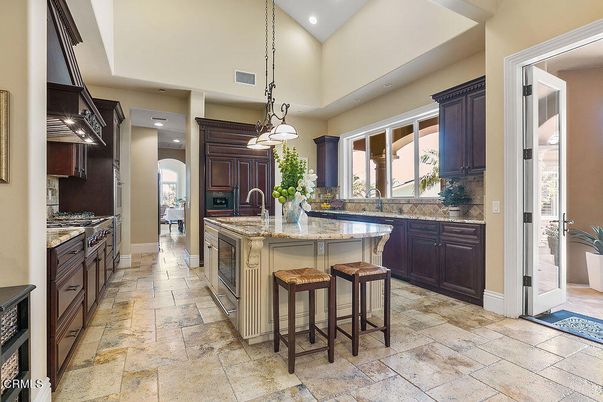 Interior, Kitchen, Pendant Lights, Recessed Lighting
