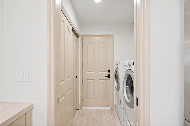 Interior, Recessed Lighting, Utility Closets, Washer, Wood Texture Flooring
