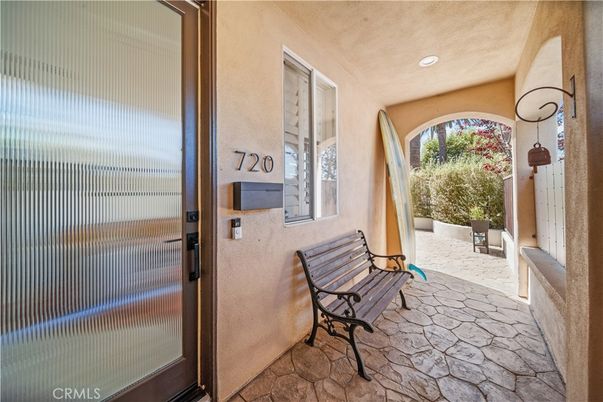 Exterior, Recessed Lighting