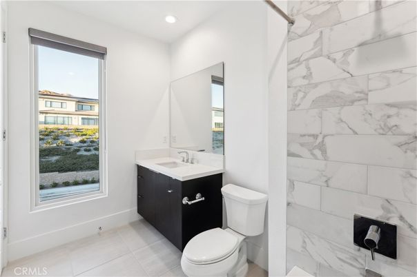 Bathroom, Interior, Marble Walls, Recessed Lighting
