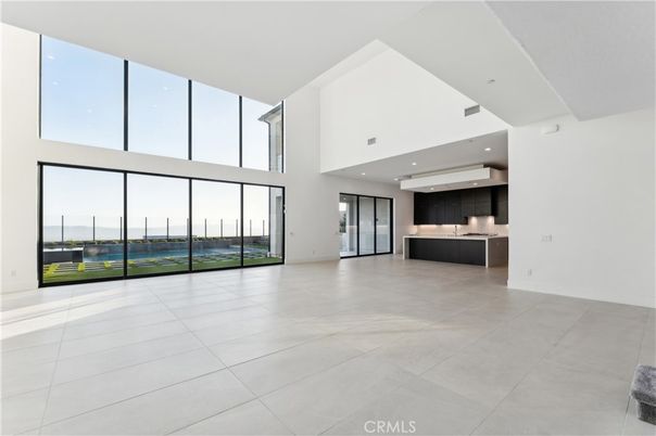 Empty room, Interior, Kitchen, Recessed Lighting, Water