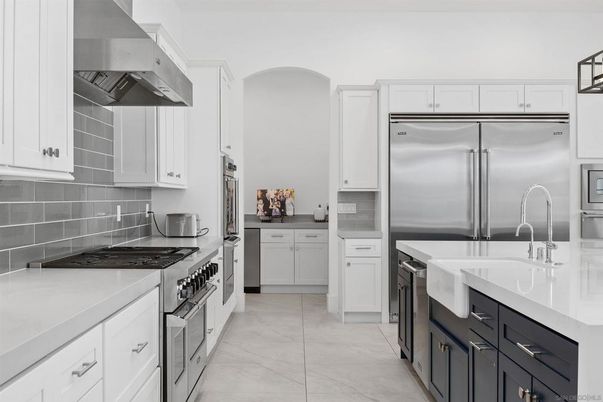 Interior, Kitchen, Stainless Steel Appliances