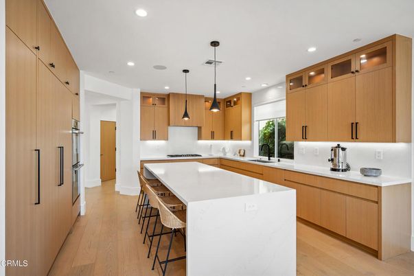 Interior, Kitchen, Pendant Lights, Recessed Lighting, Wood Texture Flooring