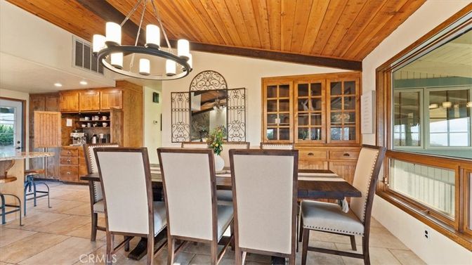 Chandelier, Dining room, Interior, Kitchen, Recessed Lighting, Wooden Ceilings