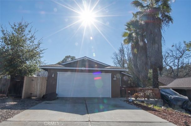 Detached Garage, Exterior