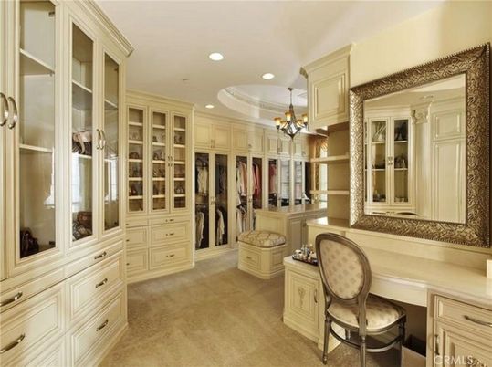Chandelier, Home Office, Interior, Pendant Lights, Recessed Lighting, Walk-in Closets