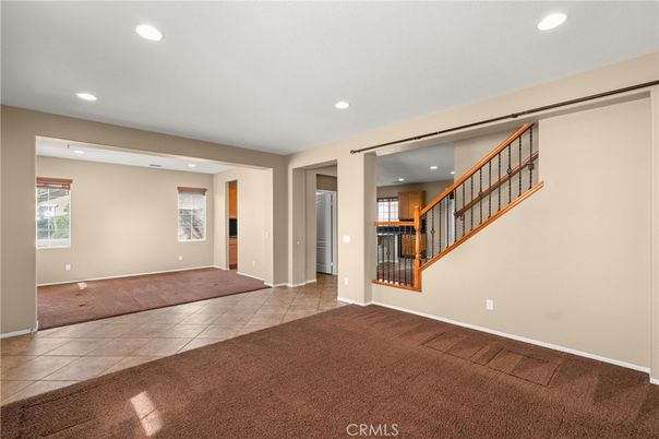 Empty room, Interior, Recessed Lighting