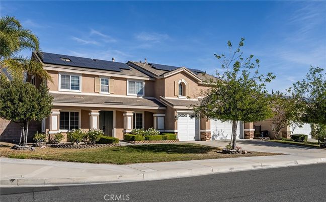 Attached, Exterior, Facade, Solar Panels, French Provincial