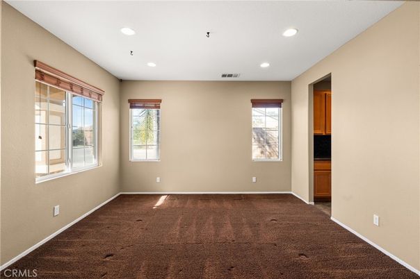 Empty room, Interior, Recessed Lighting