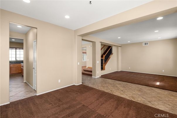 Empty room, Interior, Recessed Lighting