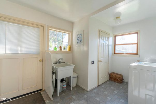 Bathroom, Interior, Washer