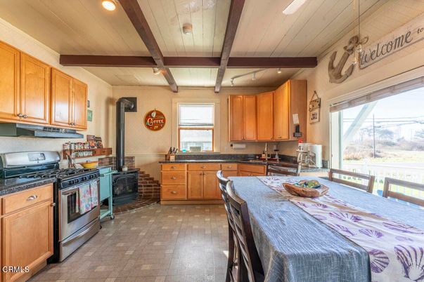 Dining room, Interior, Kitchen, Recessed Lighting, Wooden Beams
