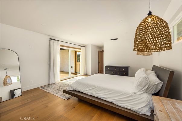 Bedroom, Interior, Pendant Lights, Wood Texture Flooring