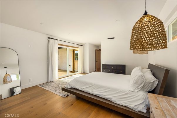 Bedroom, Interior, Pendant Lights, Wood Texture Flooring