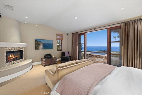 Bedroom, Fireplace, Interior, Recessed Lighting, Water