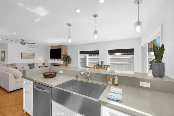 Interior, Kitchen, Living room, Pendant Lights, Recessed Lighting, Wood Texture Flooring