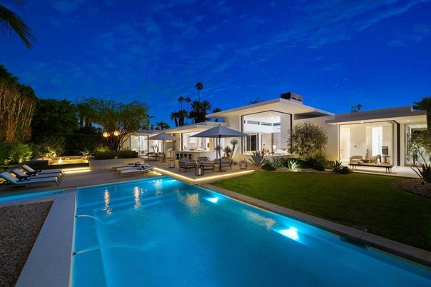 Backyard, Exterior, Pool
