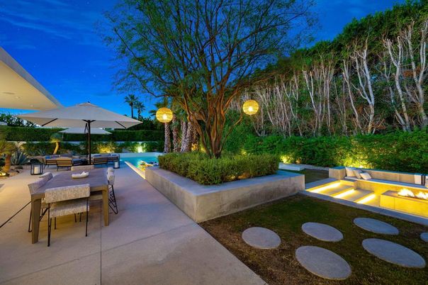 Backyard, Exterior, Pool