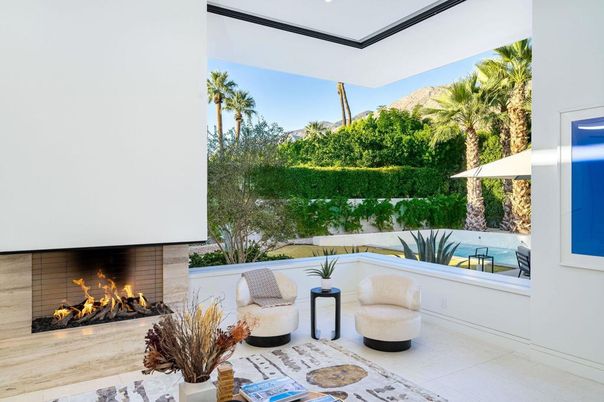 Exterior, Fireplace
