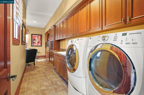 Interior, Recessed Lighting, Washer
