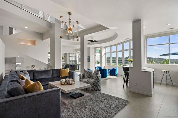Interior, Living room, Pendant Lights, Recessed Lighting