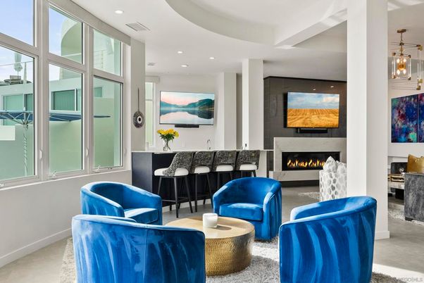 Fireplace, Interior, Living room, Pendant Lights, Recessed Lighting